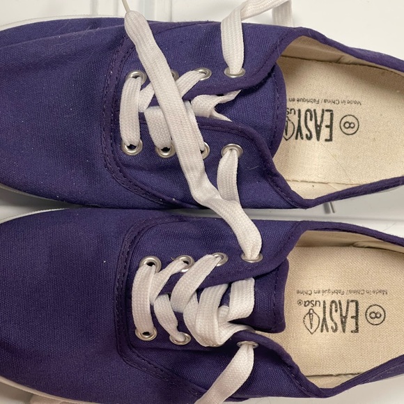 The Purple Store Purple Canvas Shoes, Size 8 NEVER WORN - Picture 1 of 4